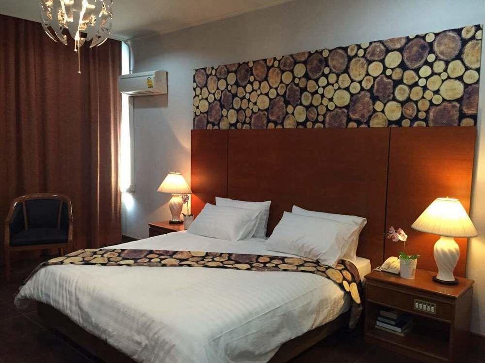 Maxx Hotel Bangkok Exteriör bild